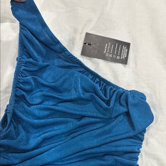 Blue Ruched One-Shoulder Dress - Picture 4 of 6